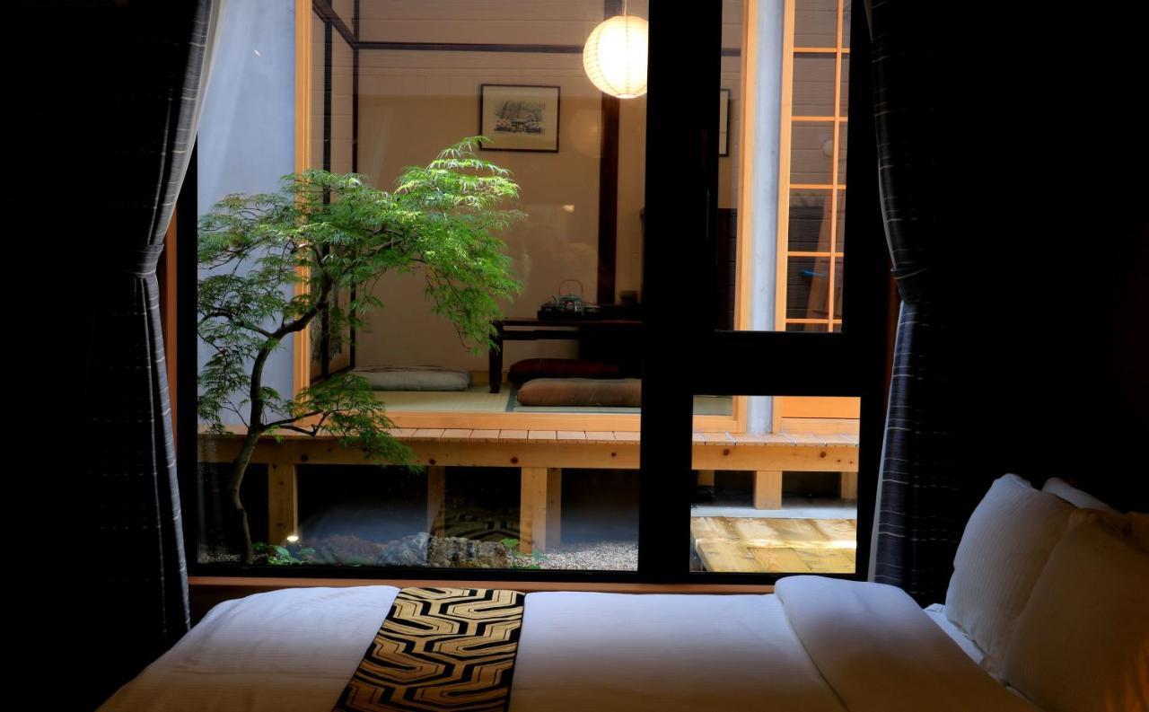 Hotel Traveling Bridge Nijojo Kyoto Buitenkant foto